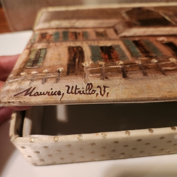 Maurice Utrillo V cover art vintage textile trinket hosiery box by Hanes, 1960's - Picture 3 of 12